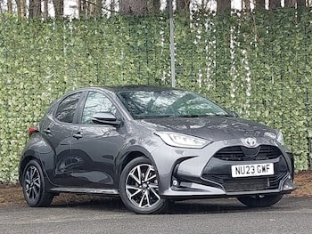 Used Toyota Yaris 2023 for sale - 78132819: Photo