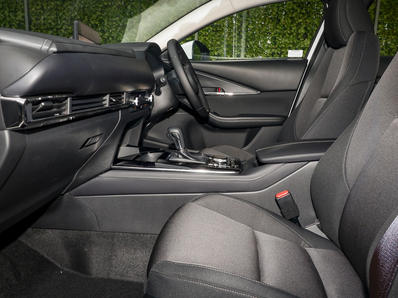 Used Mazda CX-30 2025 for sale - 76506951: Photo 2