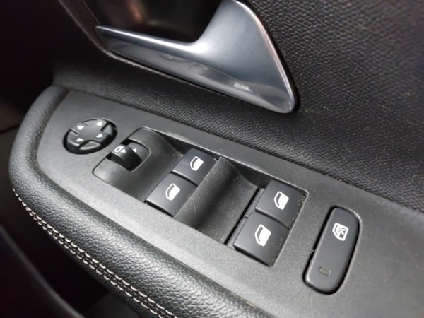 Used Vauxhall Mokka 2023 for sale - 76314167: Photo 14