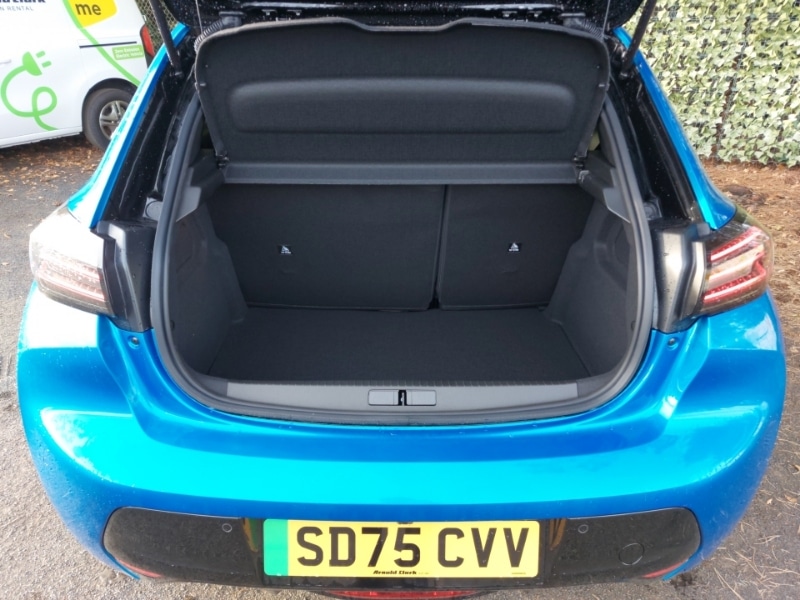 Used Peugeot 208 2025 for sale - 76358690: Photo 8