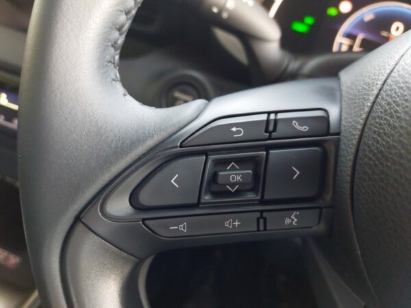 Used Mazda Mazda2 HYBRID 2025 for sale - 75976819: Photo 13
