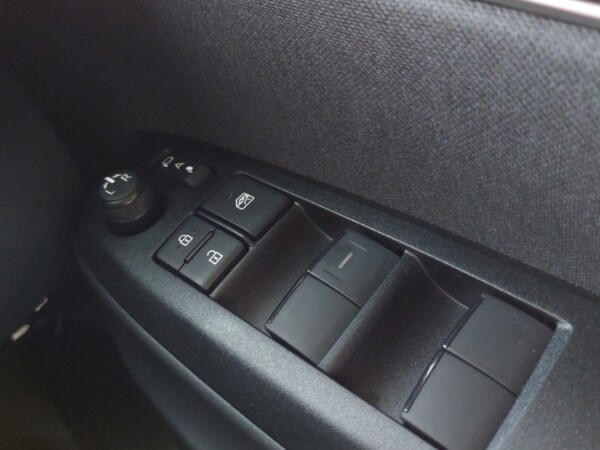 Used Mazda Mazda2 HYBRID 2025 for sale - 75976819: Photo 16