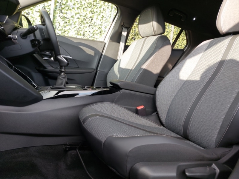 Used Peugeot 2008 2023 for sale - 77278390: Photo 5