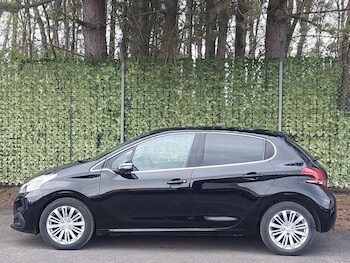 Used Peugeot 208 2018 for sale - 78269059: Photo