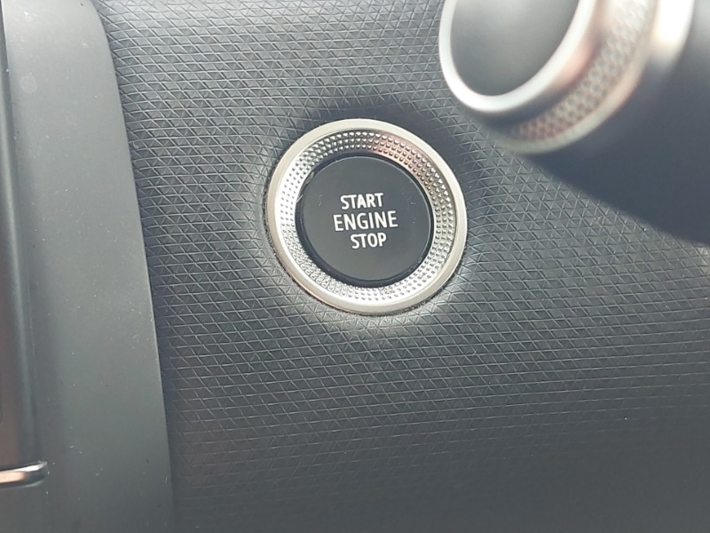 Used Renault Clio 2020 for sale - 76502311: Photo 16