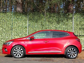 Used Renault Clio 2020 for sale - 76502311: Photo