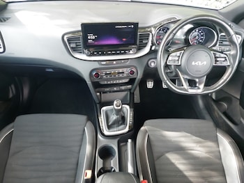 Used Kia Ceed 2023 for sale - 79382977: Photo