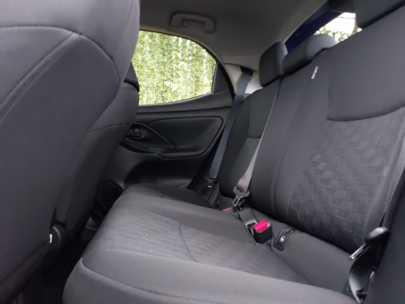 Used Mazda Mazda2 HYBRID 2024 for sale - 77907904: Photo 6