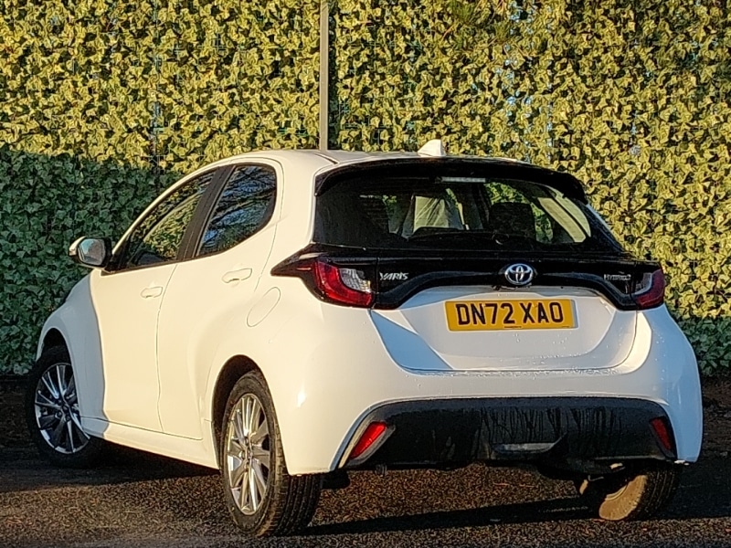 Used Toyota Yaris 2023 for sale - 77012558: Photo 3