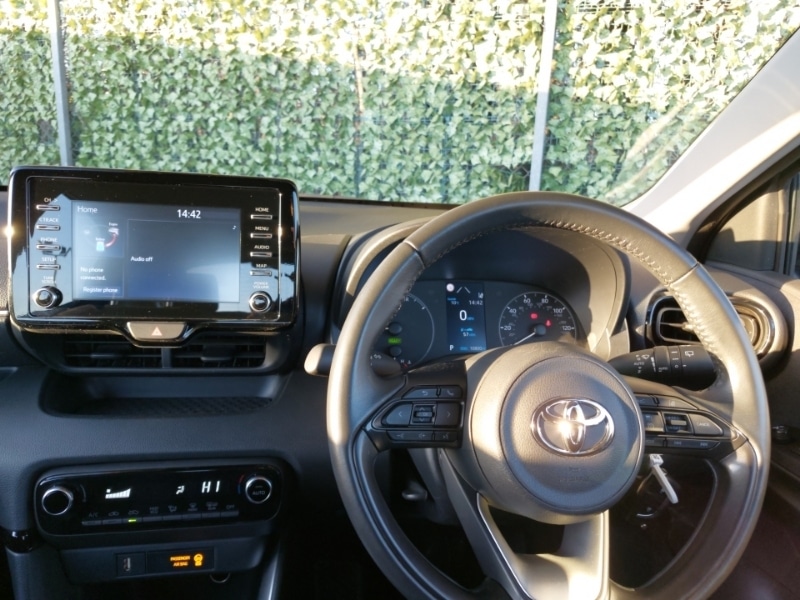 Used Toyota Yaris 2023 for sale - 77012558: Photo 7
