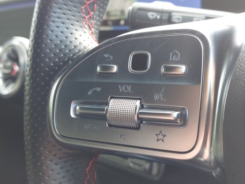 Used Mercedes-Benz EQB 2022 for sale - 77889542: Photo 15