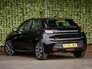 Used Peugeot 208 2025 for sale - 79328461: Photo