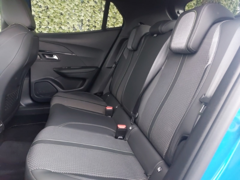 Used Peugeot 2008 2022 for sale - 76094057: Photo 6