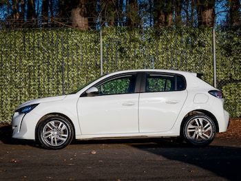 Used Peugeot 208 2021 for sale - 76643896: Photo