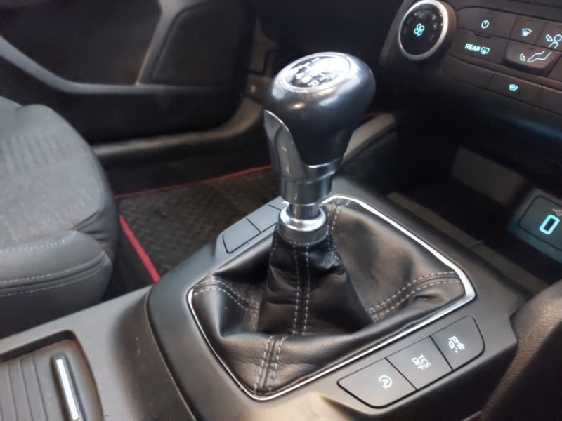 Used Ford Focus 2019 for sale - 77418655: Photo 16