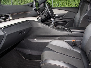 Used Peugeot 5008 2022 for sale - 78290957: Photo