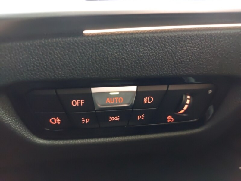 Used BMW 3 Series 2024 for sale - 76094017: Photo 13
