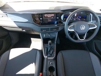 Used Volkswagen Polo 2024 for sale - 78368925: Photo
