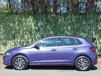 Used Volkswagen Polo 2024 for sale - 78368925: Photo