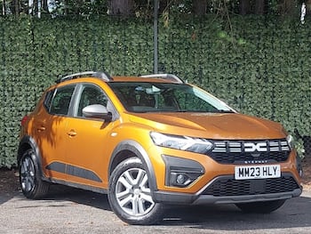 Used Dacia Sandero Stepway 2023 for sale - 79642383: Photo