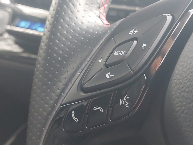 Used Toyota C-HR 2022 for sale - 77644279: Photo 15