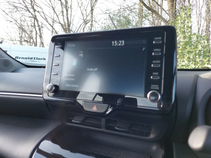 Used Toyota Yaris Cross 2023 for sale - 77585222: Photo 11