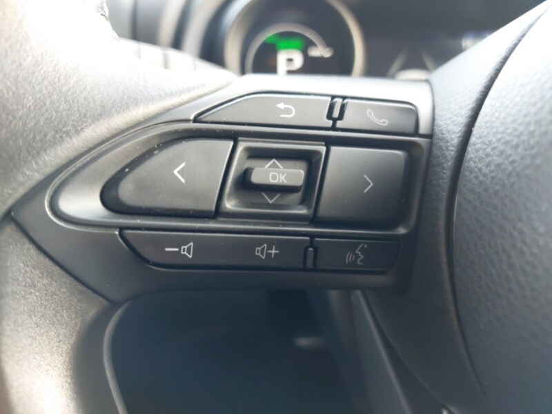 Used Toyota Yaris Cross 2023 for sale - 77585222: Photo 13