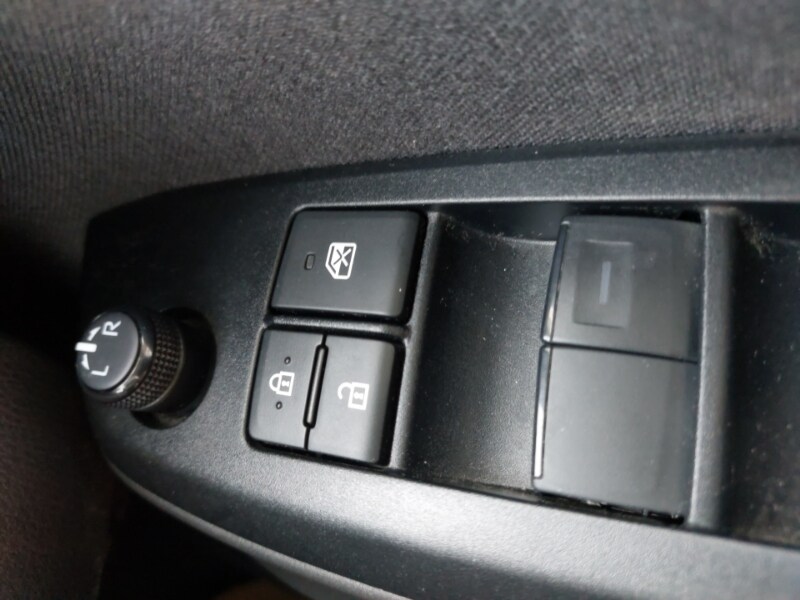 Used Toyota Yaris Cross 2023 for sale - 77585222: Photo 16