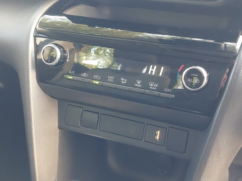 Used Toyota Yaris Cross 2023 for sale - 77585222: Photo 19