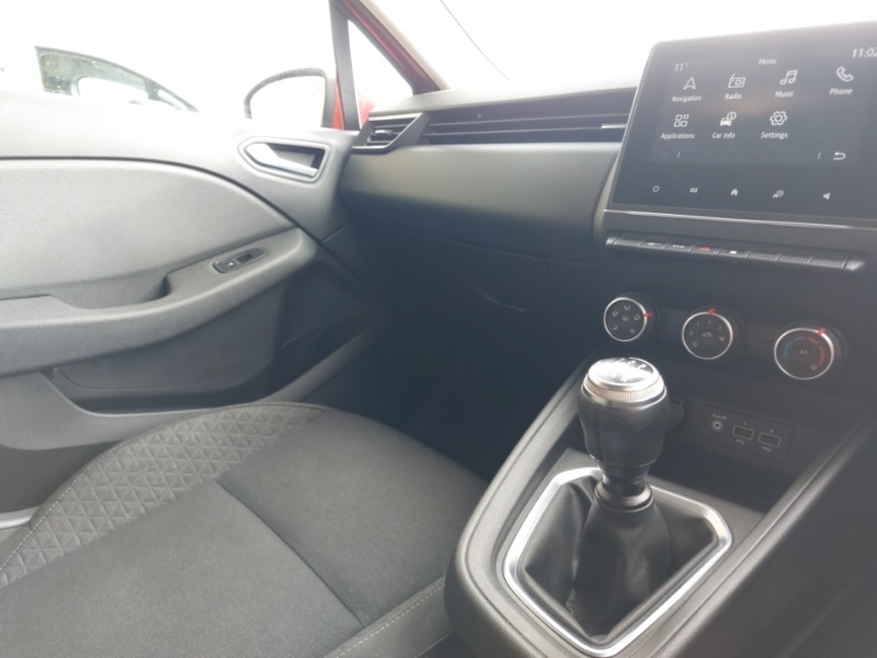 Used Renault Clio 2020 for sale - 76393139: Photo 19