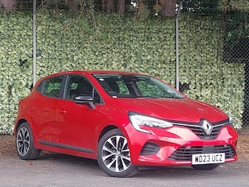 Used Renault Clio 2023 for sale - 79573398: Photo