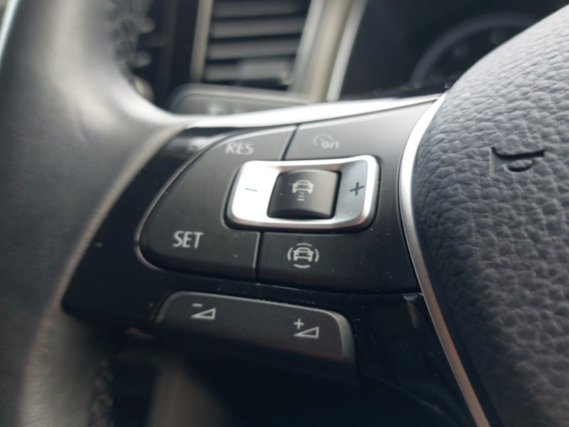 Used Volkswagen T-Roc 2021 for sale - 77039414: Photo 14