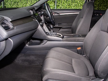 Used Honda Civic 2019 for sale - 78511286: Photo