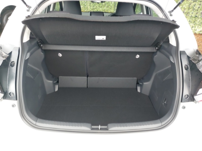 Used Mazda Mazda2 HYBRID 2025 for sale - 77466570: Photo 8