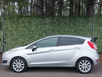 Used Ford Fiesta 2017 for sale - 78440819: Photo