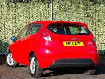 Used Ford Fiesta 2015 for sale - 77209397: Photo