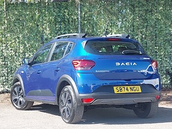 Used Dacia Sandero Stepway 2024 for sale - 78440808: Photo
