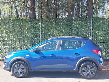 Used Dacia Sandero Stepway 2024 for sale - 78440808: Photo