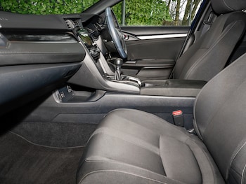 Used Honda Civic 2020 for sale - 77832626: Photo