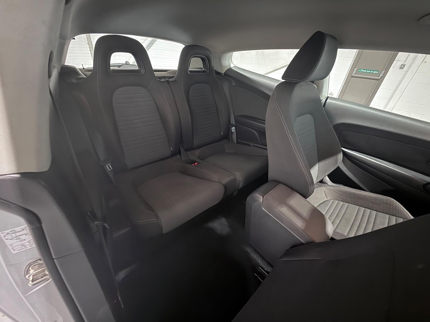 Used Volkswagen Scirocco 2012 for sale - 76988595: Photo 13