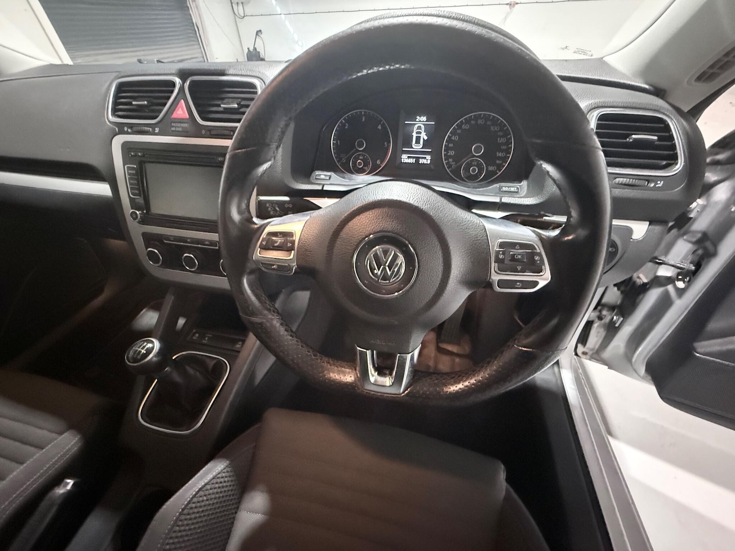 Used Volkswagen Scirocco 2012 for sale - 76988595: Photo 16