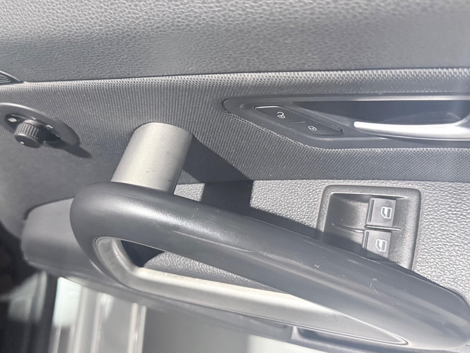 Used Volkswagen Scirocco 2012 for sale - 76988595: Photo 19