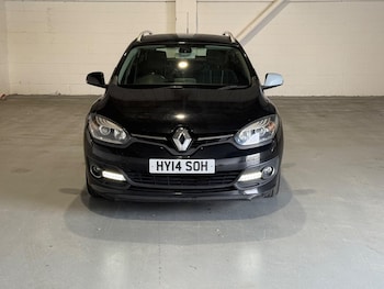 Used Renault Megane 2014 for sale - 76996744: Photo