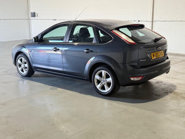 Used Ford Focus 2010 for sale - 75540413: Photo 4