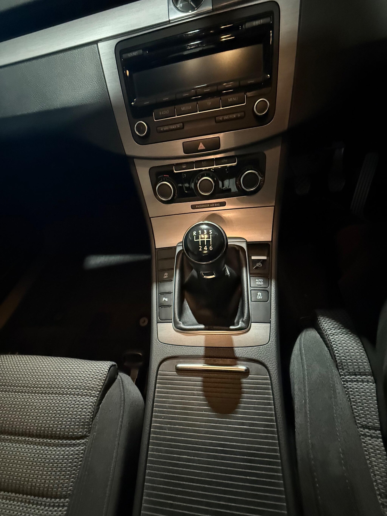 Used Volkswagen Passat 2012 for sale - 76423015: Photo 11