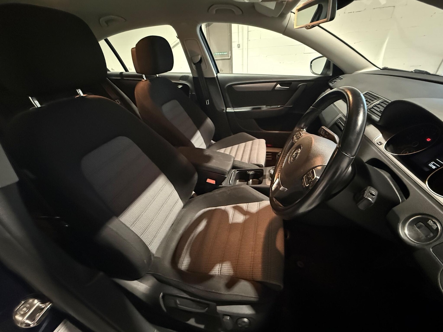 Used Volkswagen Passat 2012 for sale - 76423015: Photo 13