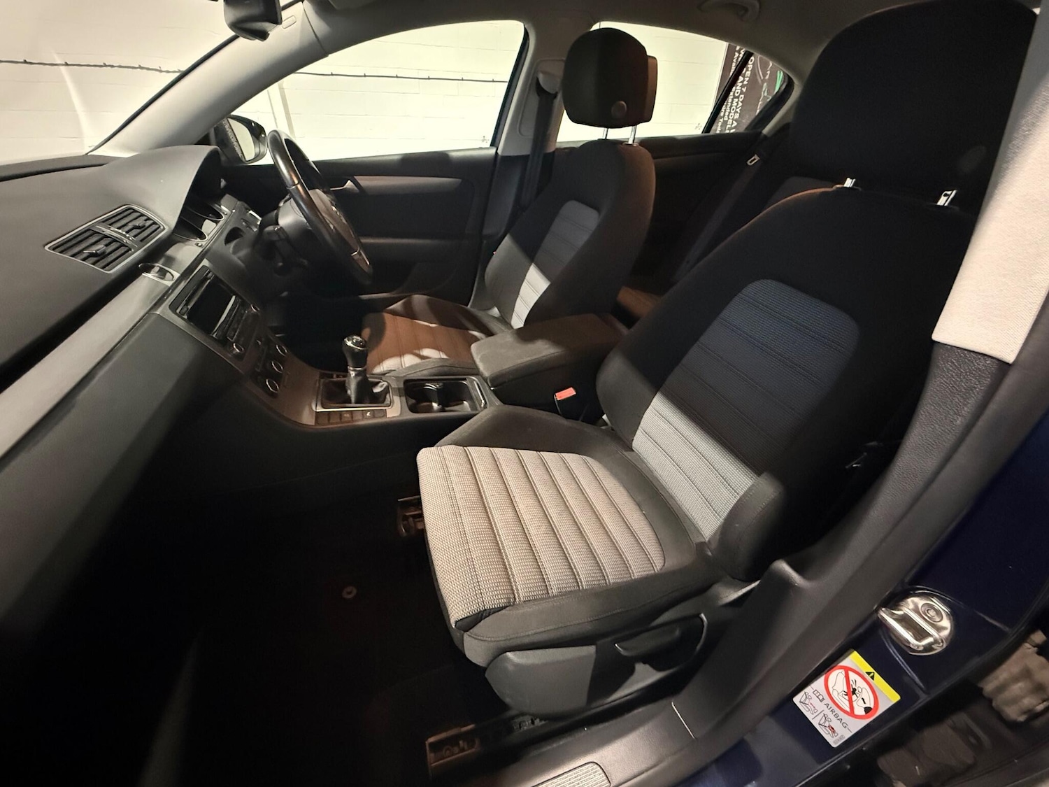 Used Volkswagen Passat 2012 for sale - 76423015: Photo 17