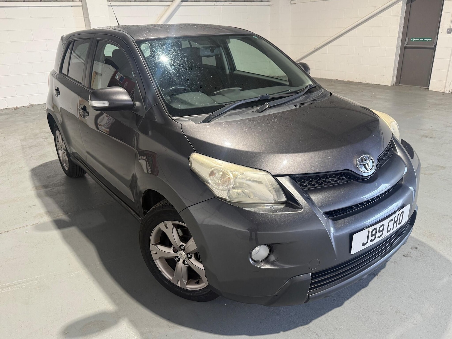 Used Toyota Urbancruiser 2011 for sale - 76992354: Photo 5