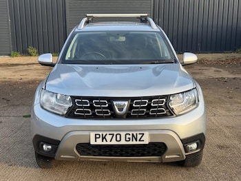 Used Dacia Duster 2021 for sale - 76562109: Photo