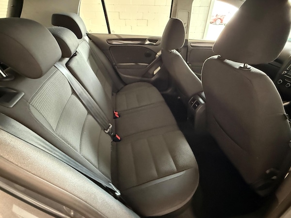 Used Volkswagen Golf 2011 for sale - 75214335: Photo 13